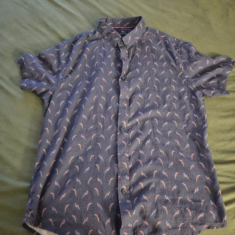 Source Unknown Gray Flamingo Print Casual Shirt